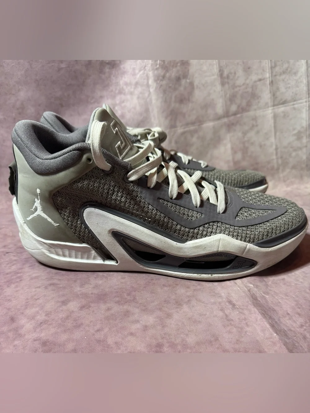 Jordan Tatum 1 Cool Grey Men's Mid Top Basketball Shoes Sz 8.5 Mesh DZ3324-002